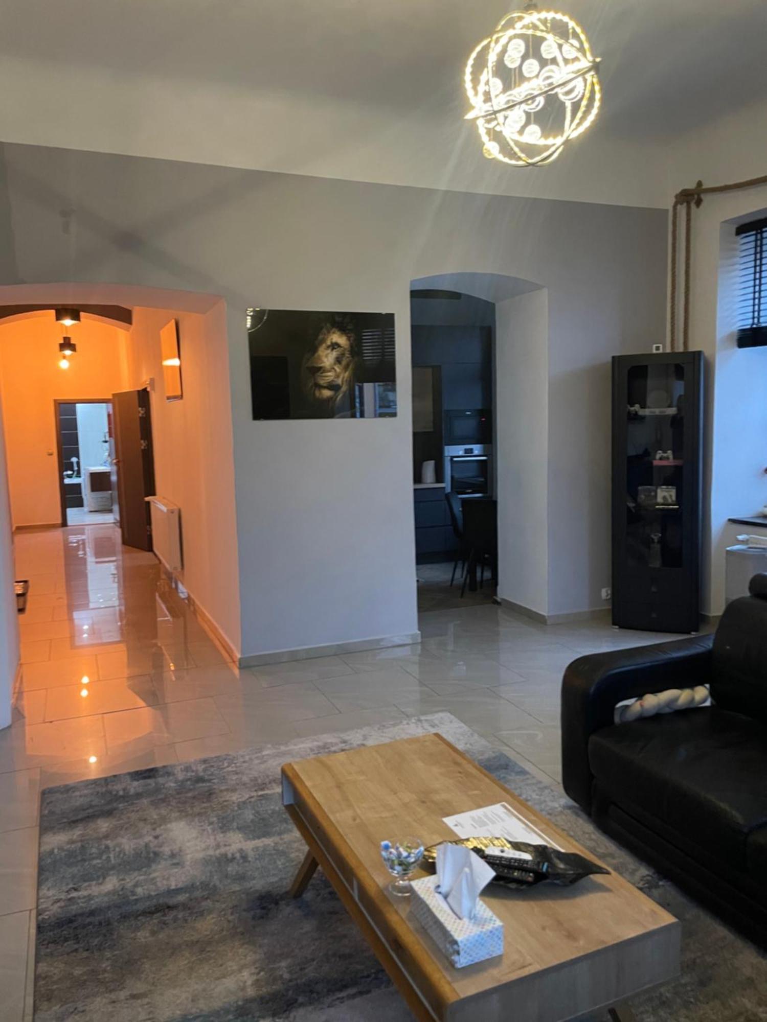 Apartament W Centrum Przy Studni 102M2 Apartment Chelm Exterior photo